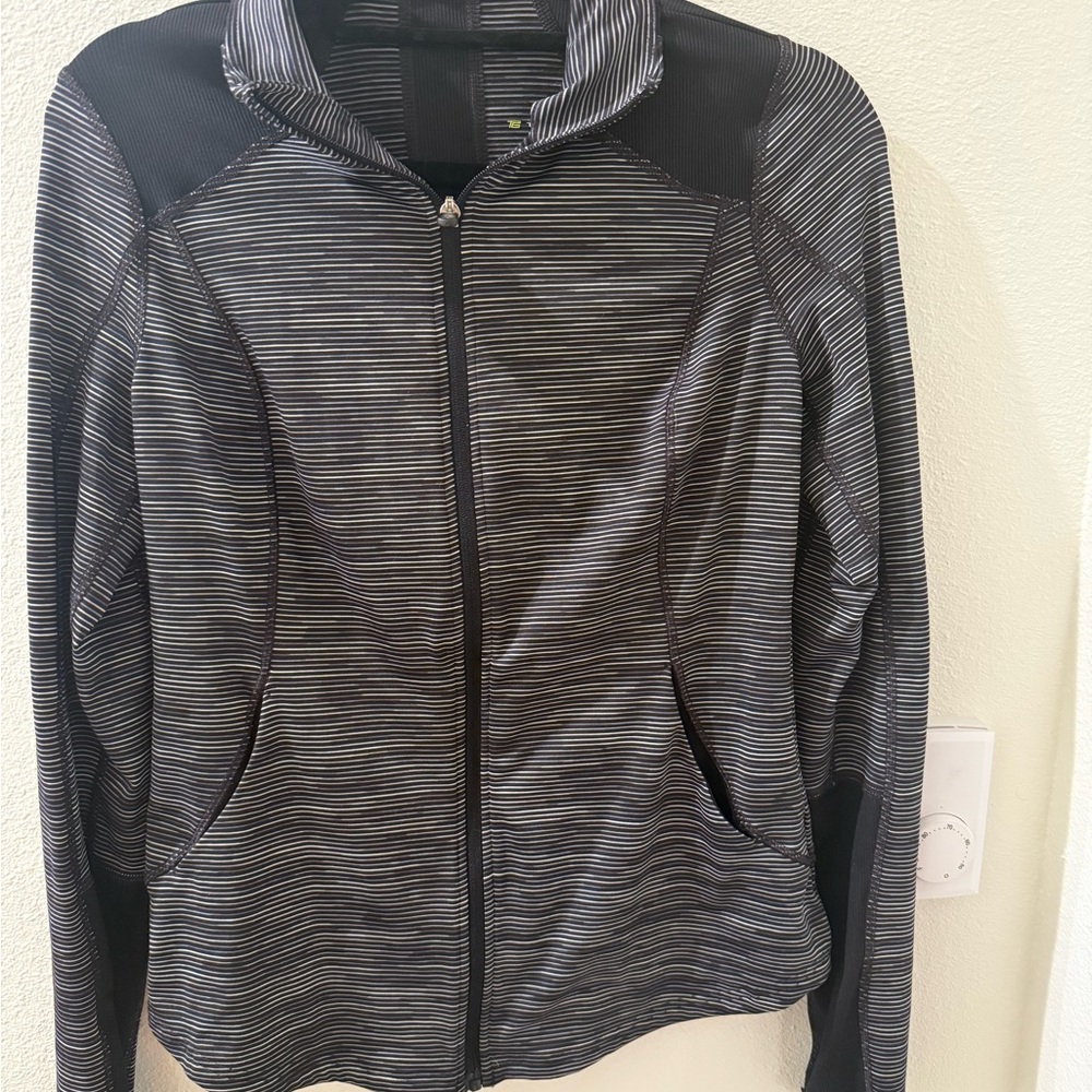 Tek Gear Women's Black and Gray Jacket